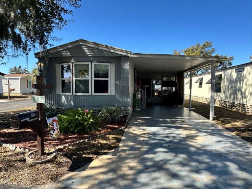 Winter Haven, FL Mobile Home for Sale located at 537 Chickasaw Loop Hidden Cove East